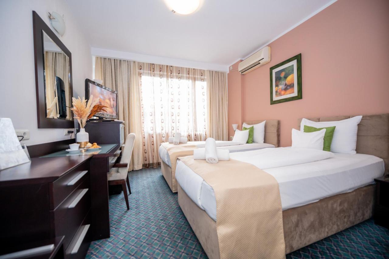 Hotel Sumadija Белград Екстер'єр фото
