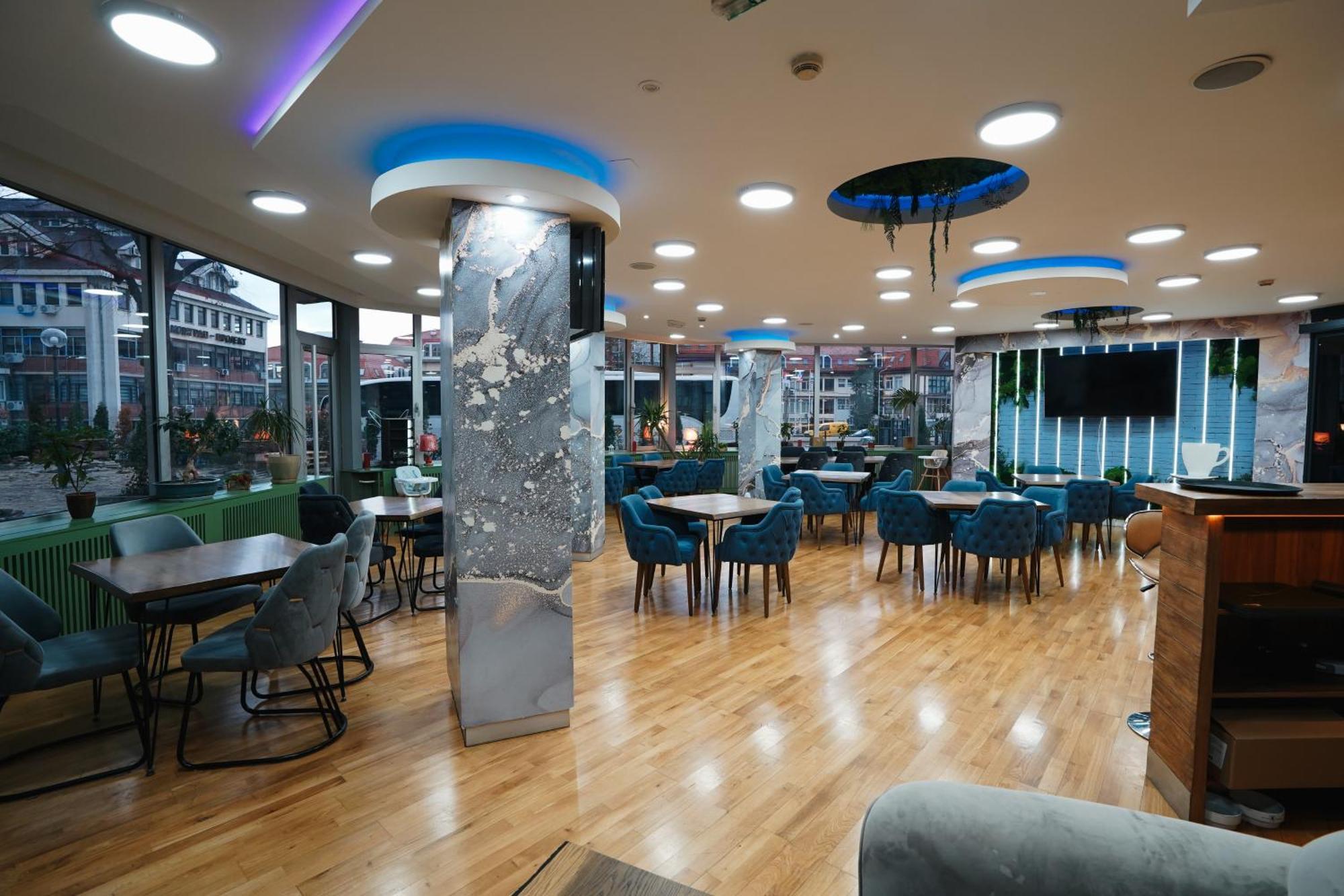 Hotel Sumadija Белград Екстер'єр фото